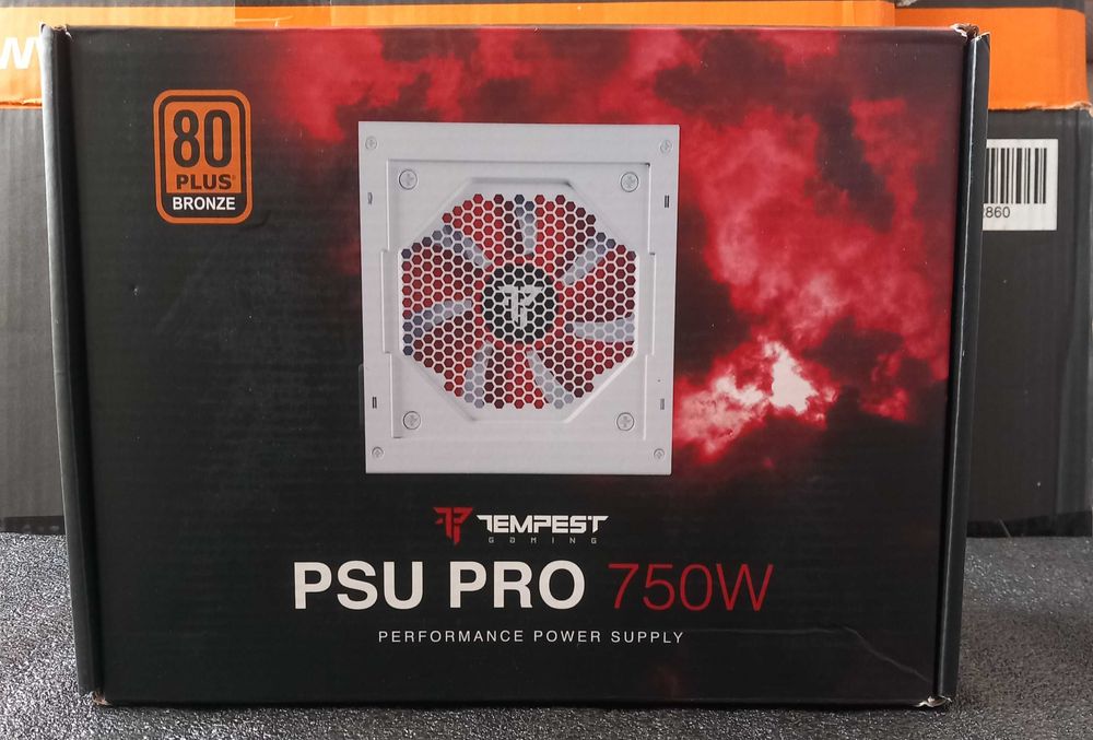 Fonte de alimentação branca 750W 80 Plus bronze