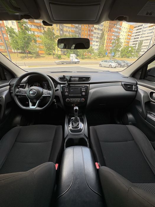 Продам Nissan Rogue Sport 2018