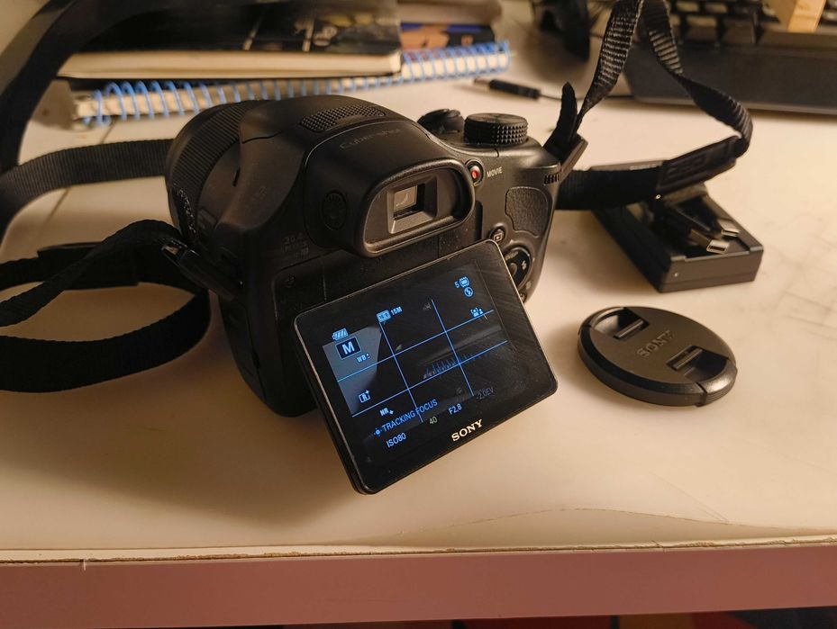 SONY Cyber-shot DSC-HX300 + obj. 24–1200mm - Ótimo estado