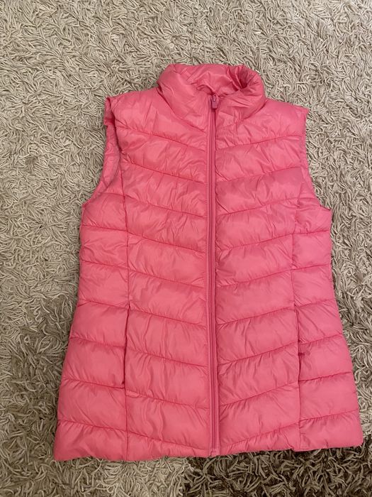 Жилетка безрукавка