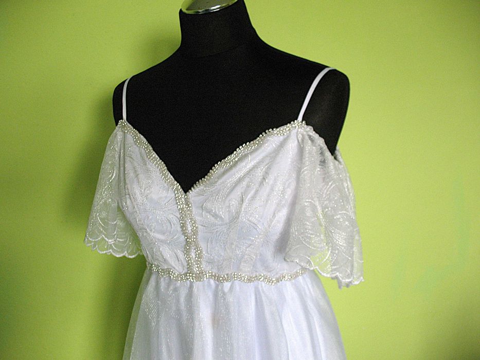 Suknia - ślubna - 36 / 38 - biust 90+ cm welon