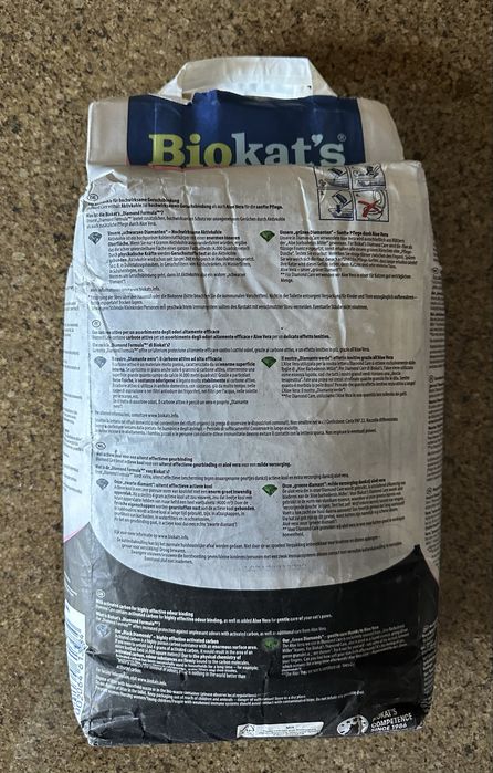 Areia para gato Biokats Diamond Care Bio Fresh