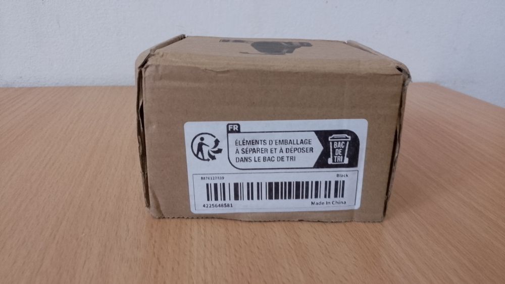 Uchwyt samochodowy na smartfona