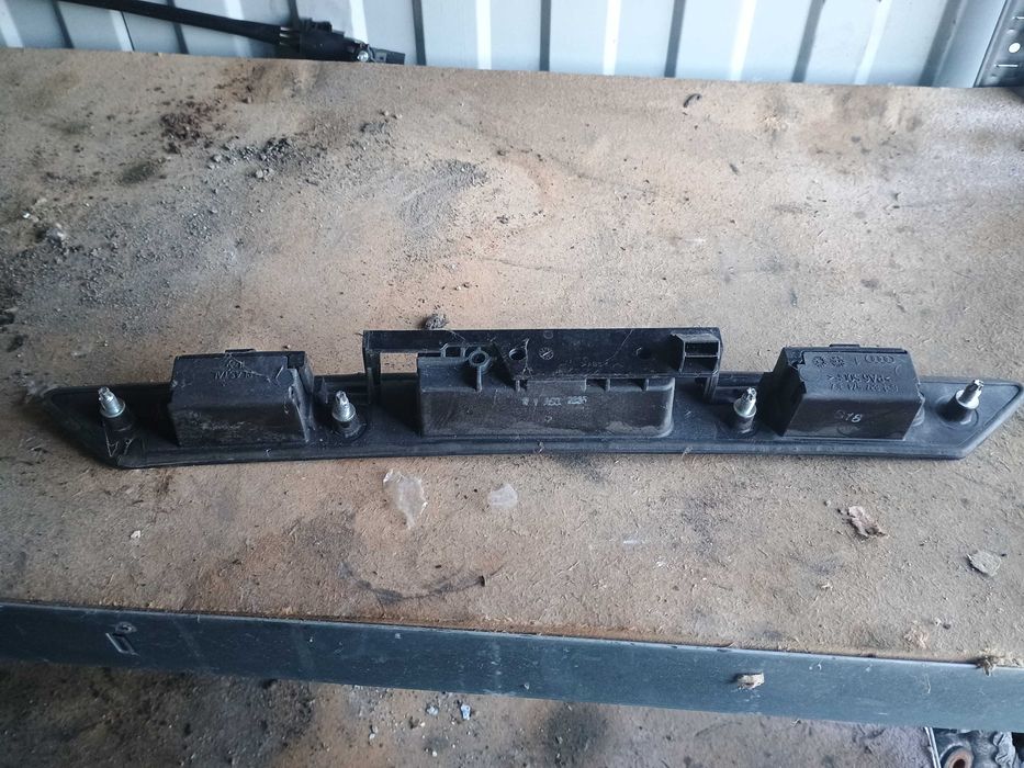 Blenda Klapy Bagażnika Klamka Mikrostyk Audi A6 C6 Kombi itp. A3 A4 Q7