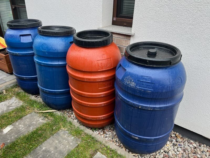 Zbiorniki 1000, 800, 700l. Beczki 220 l, Mauzer