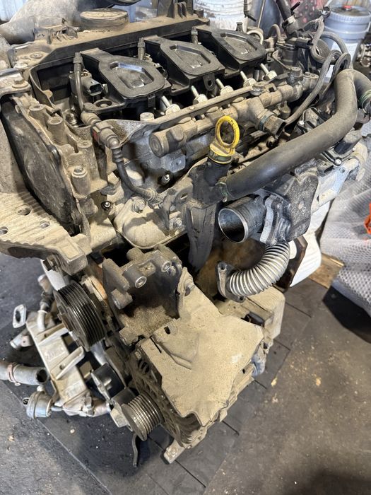 Silnik uszkodzony Renault Mastet 2.3 DCi