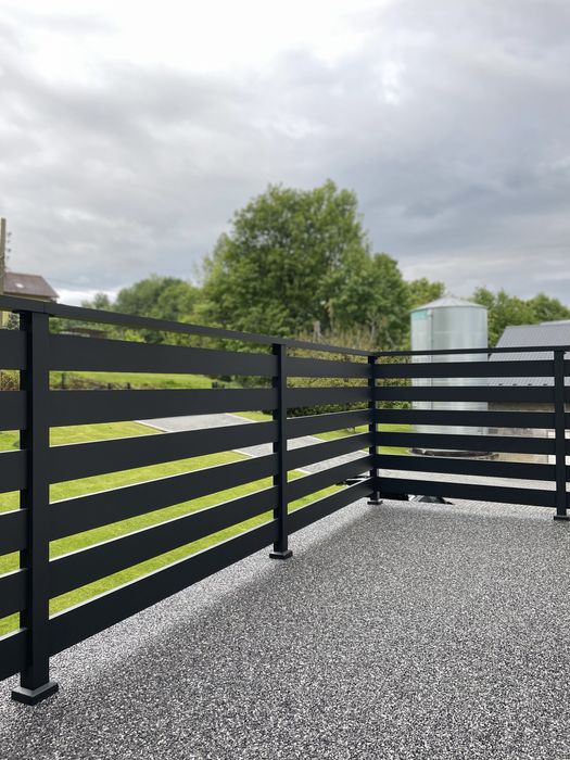 Balustrada balkonowa aluminiowa