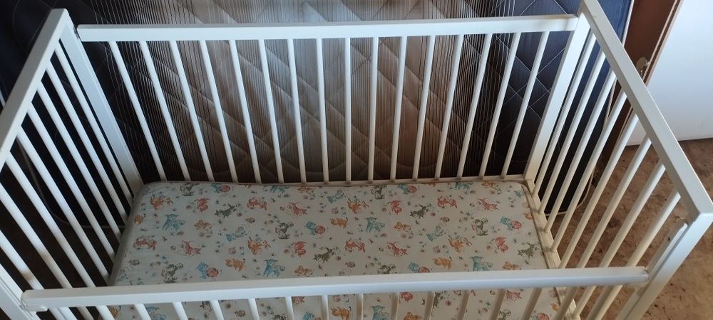 Vendo berço branco Zippy