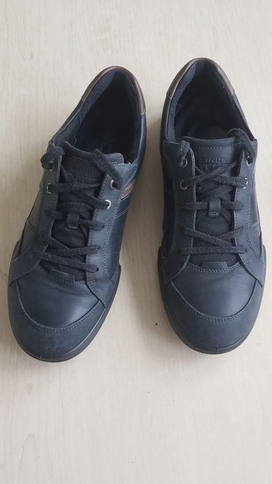 Кросівки шкіряні  Ecco 42