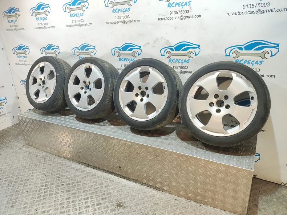 Conjunto Jantes 17 Originais Audi A3 7.5J ET56 5x112 8P0601025C