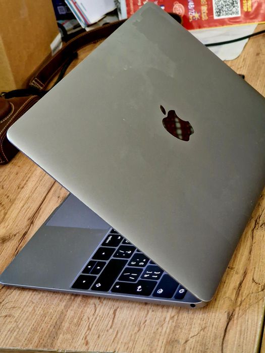Ноутбук MacBook 12" 2015 (A1534), 8/256 ГБ