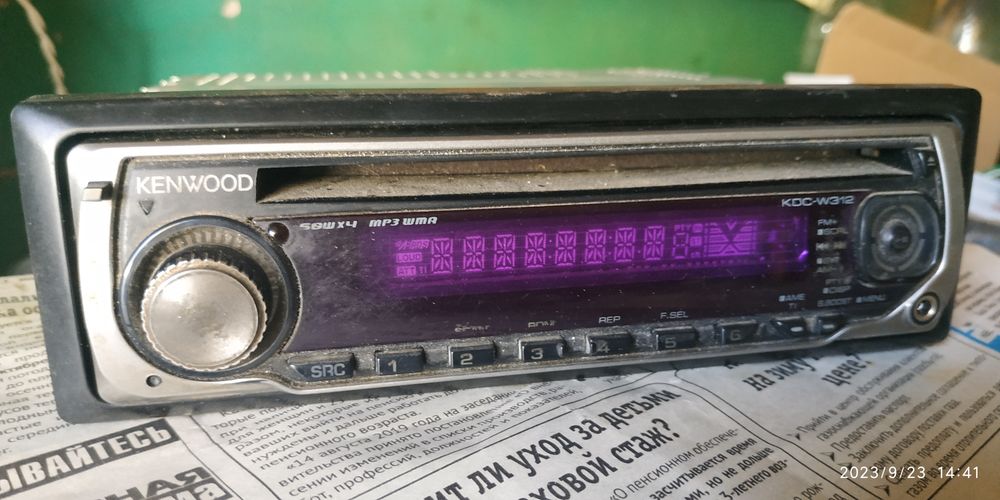 Продам магнитолу кенвуд