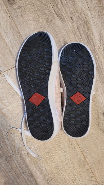 Buty, Trampki Iguana 33