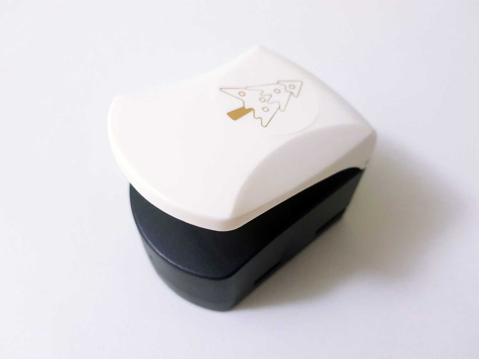 Дырокол Смайл. Елочка. Металлический режущий штамп.