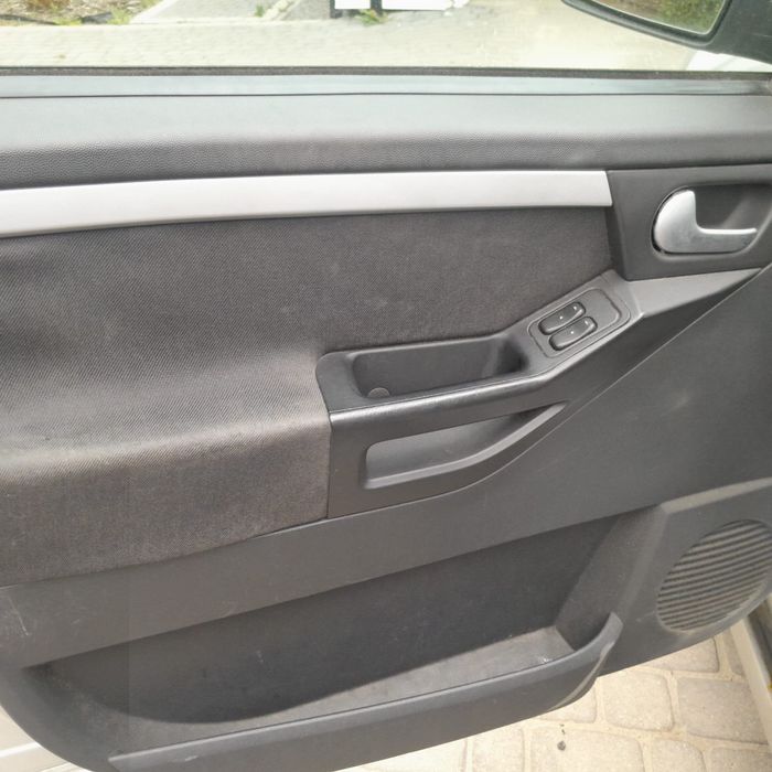 opel meriva silnik 1.4
