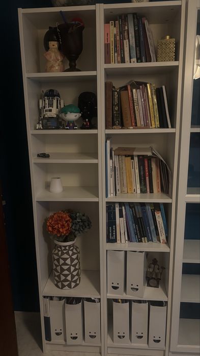2  Estantes IKEA usadas