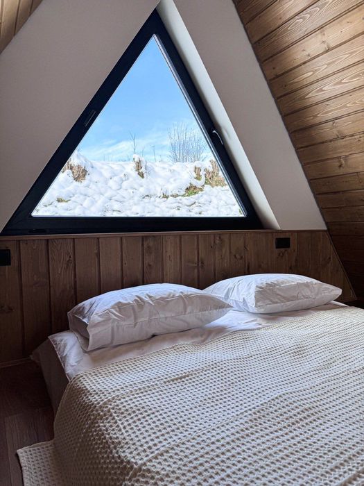 A-frame з чаном джакузі, Тустань