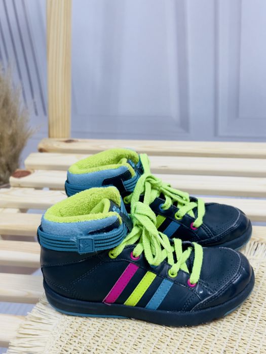 Кросівки  зай топи adidas