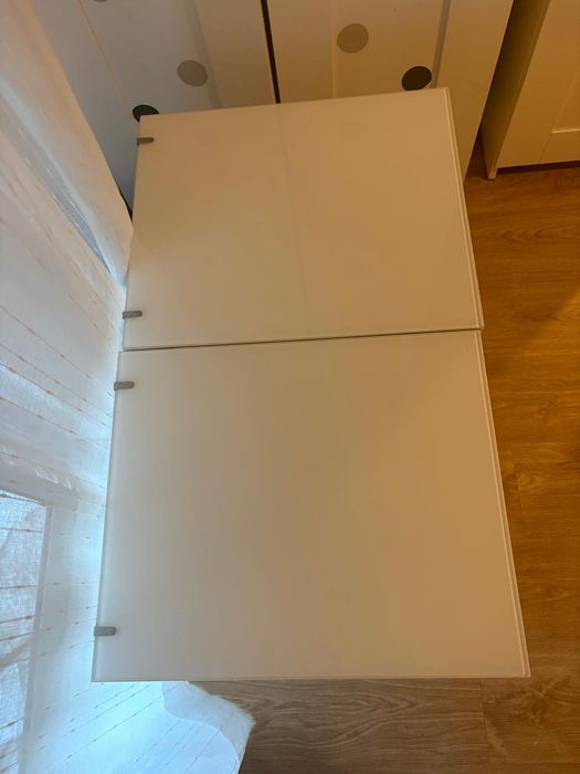 2 comodas malm 2 gavetas com vidro branco
