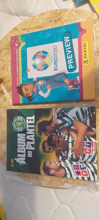 Várias Cadernetas futebol vazias para coleccionadores