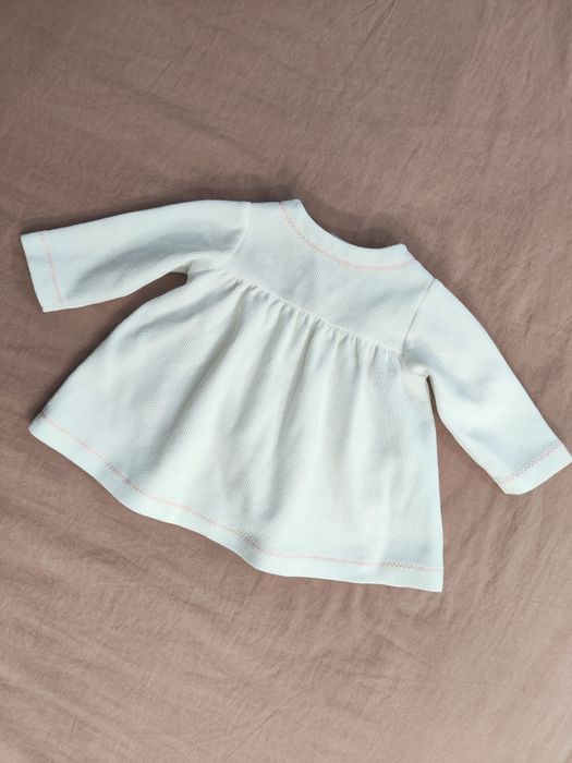 Biała prążkowana sukienka na guziczki Carter's