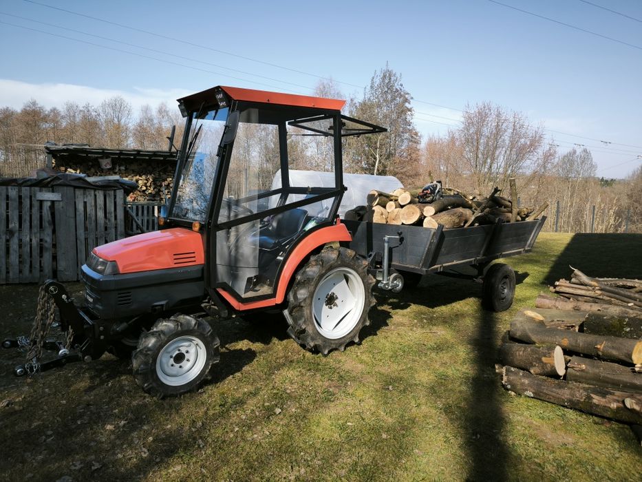 Traktor Japoński Shibaura P185F Japoński 4x4
