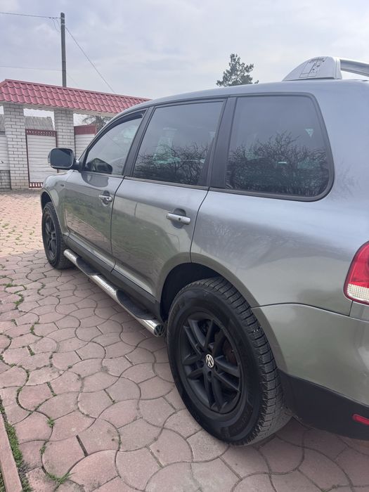Volkswagen Touareg 2003 року