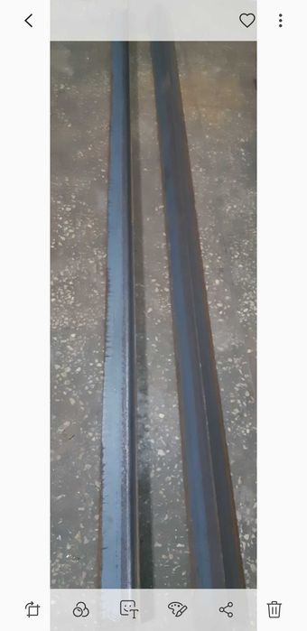 Металлический уголок,новый.