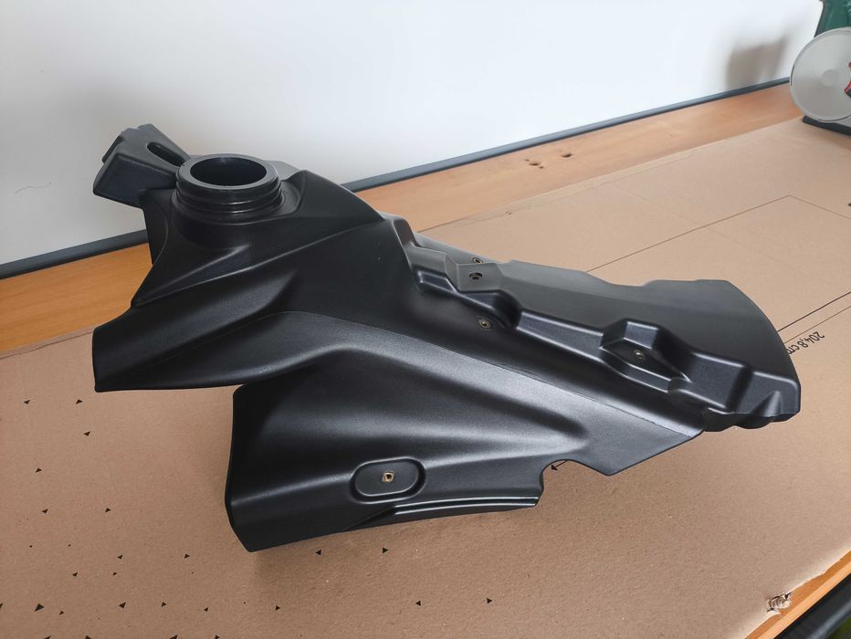 Tanque Husqvarna - OEM 8000H0056