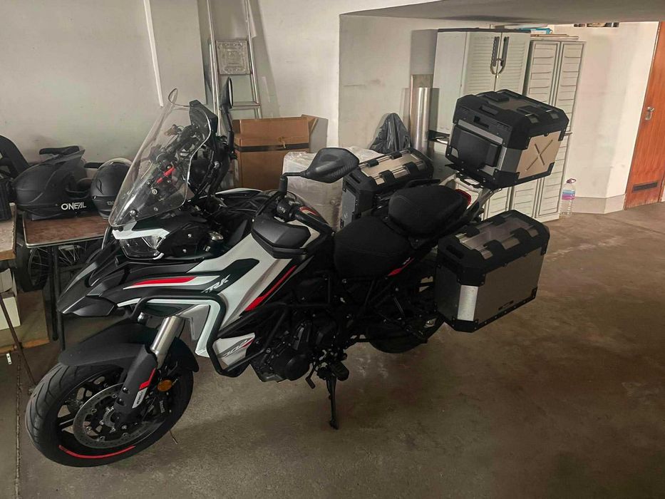 Benelli TRK 702 – Setembro 2025 | Apenas 5.392 km