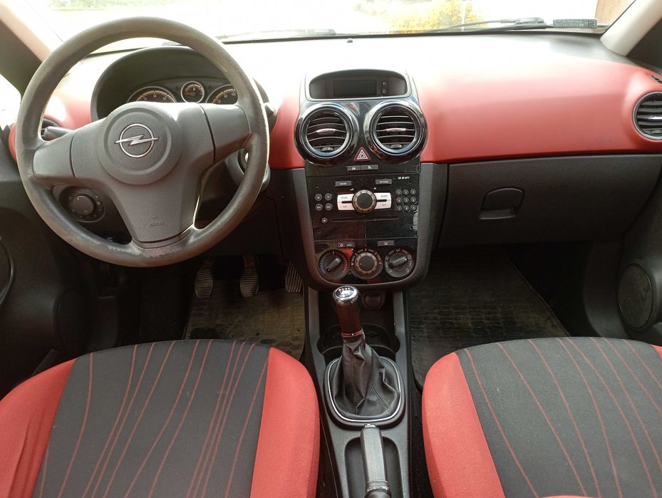 Opel Corsa 2009r 1.4 benzyna