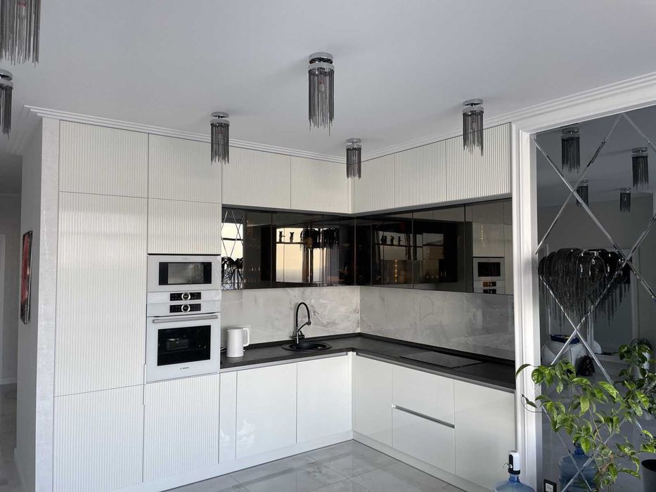 2-комнатная квартира по адресу Куликово поле пл. (площадь 101 м²) - Atlanta.ua - фото 3