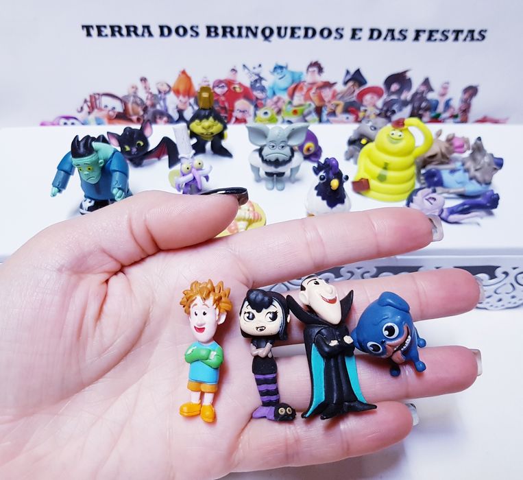 Conjunto 17 pcs Hotel Transylvania (Portes Incluidos)