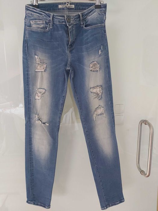 Roupa usada em excelente estado