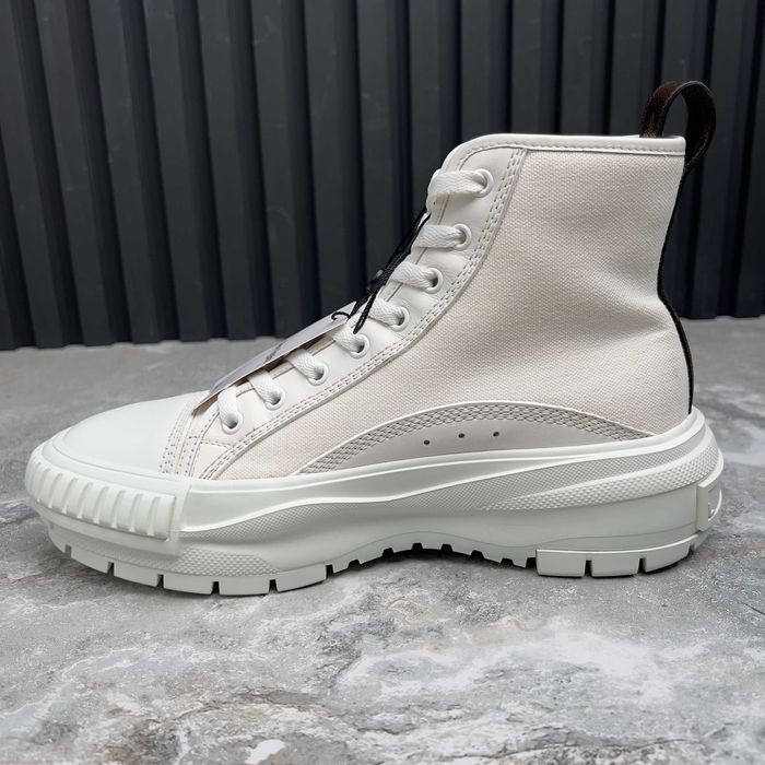 Louis Vuitton Squad Monogram Converse Жіночі кросівки оригінал 39 EUR