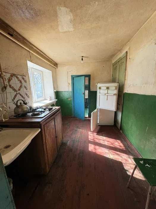 Продаж будинку з ділянкою 6 соток Кущівка (вул.Чернишевського)