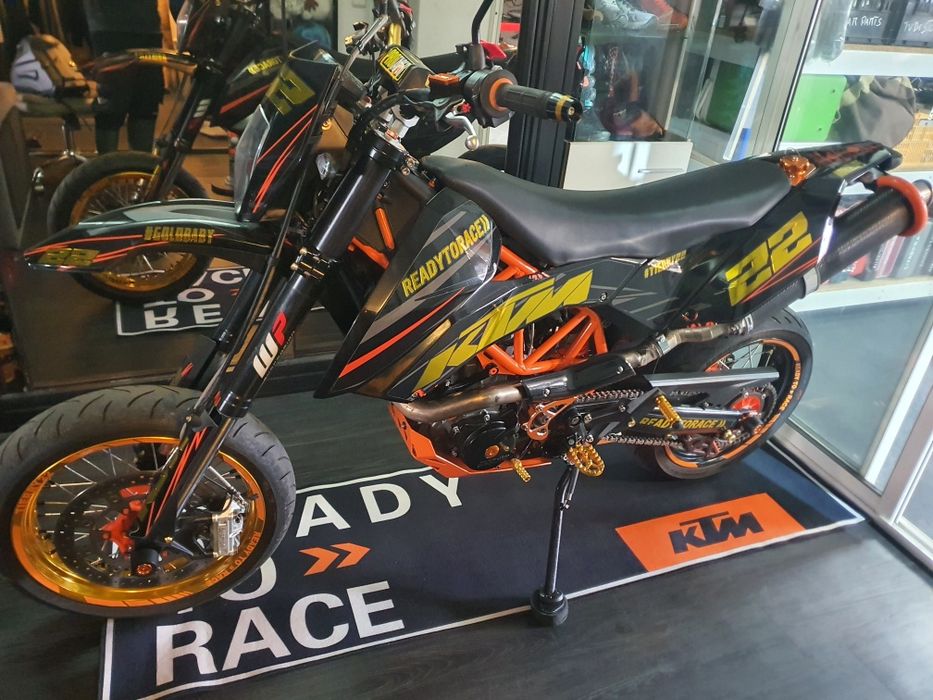 Vendo Ktm 690 sm