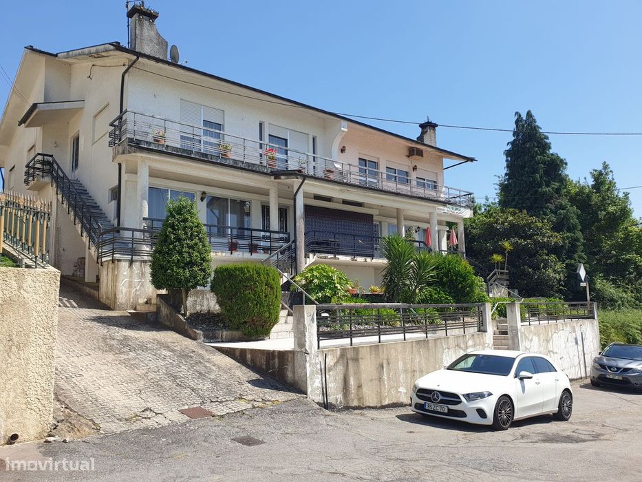 Arrendamento - Restaurante de 2 pisos ou ERPI até 20 residentes