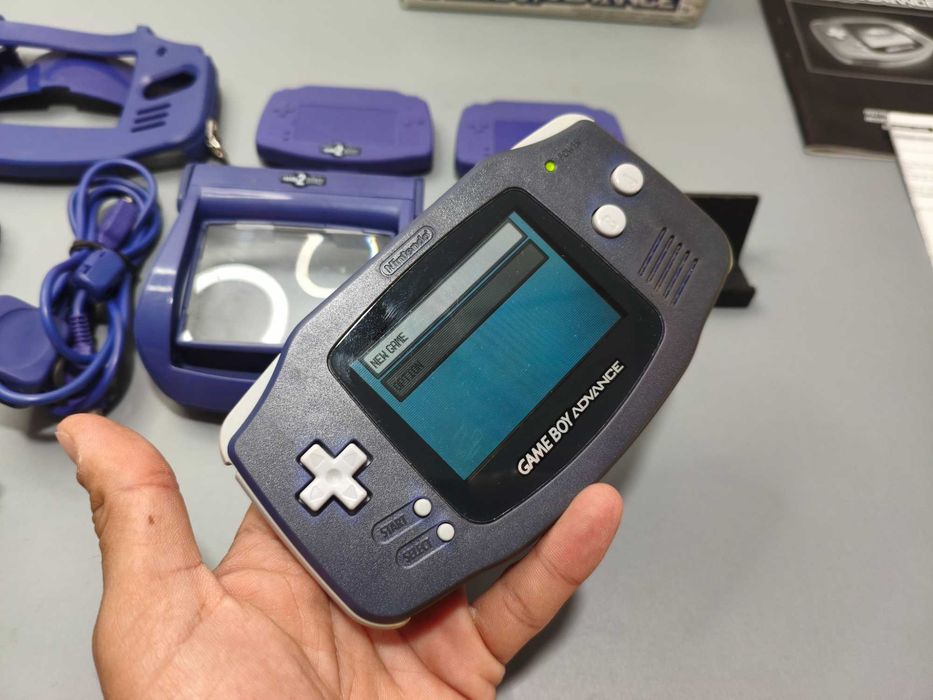 Gameboy Advance em Caixa