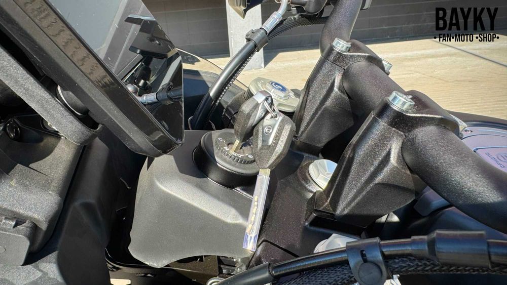 Мотоцикл CFMOTO 800MT-X