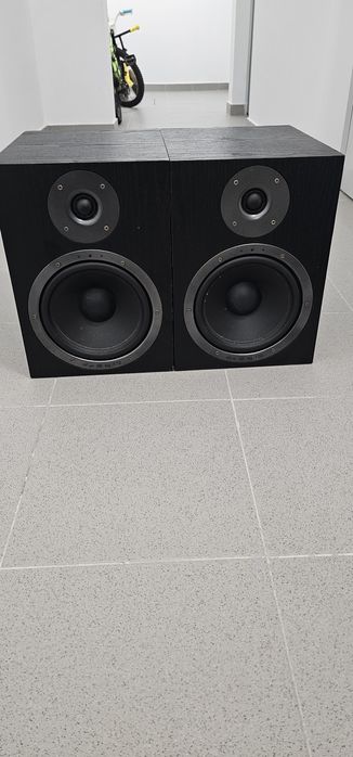 Monitores de estúdio Esi nEar 08 classic como novos pouco uso