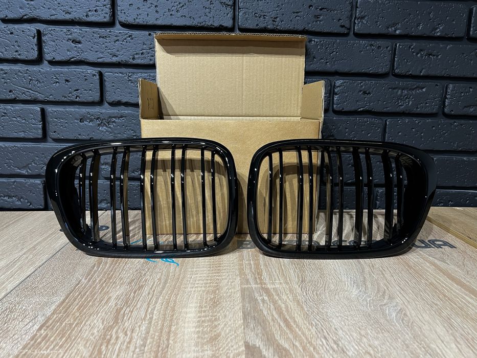 BMW E39 Решітка радіатора  ноздрі
