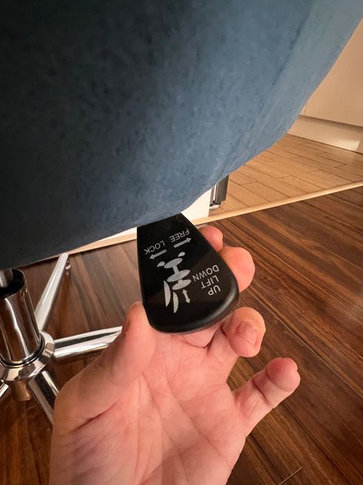 Fotel obrotowy, fotel biurowy, turkusowy, model MOX