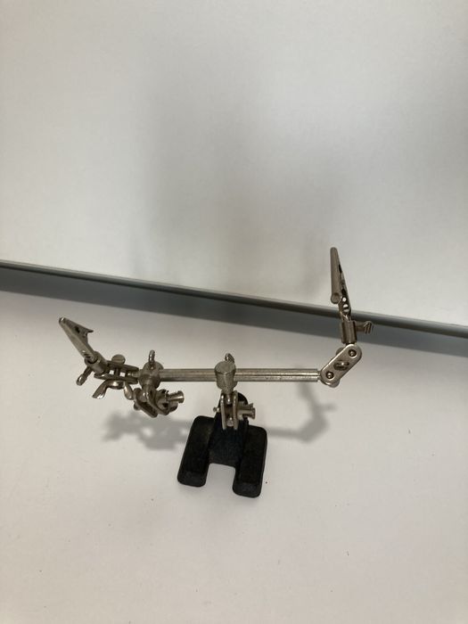 Terceira Mão com nova