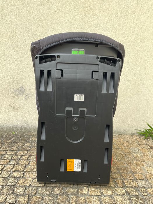 Cadeira auto Axiss da Bebé Confort