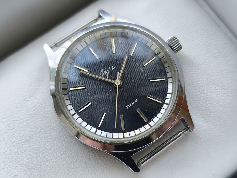 Часы Луч СССР 23 камня