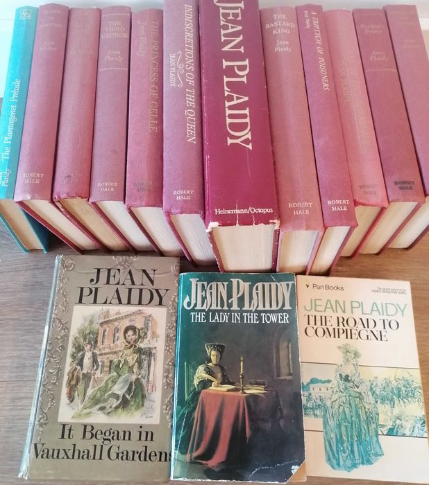 116 livros capa dura inglês