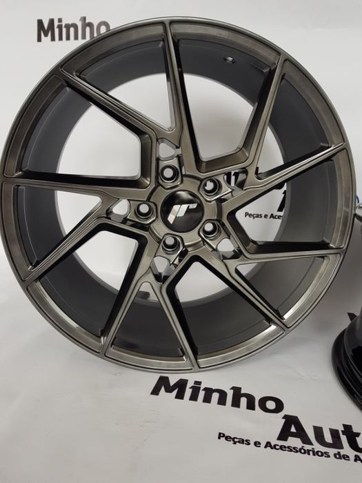Jantes Japan Racing (JR33) em 19"