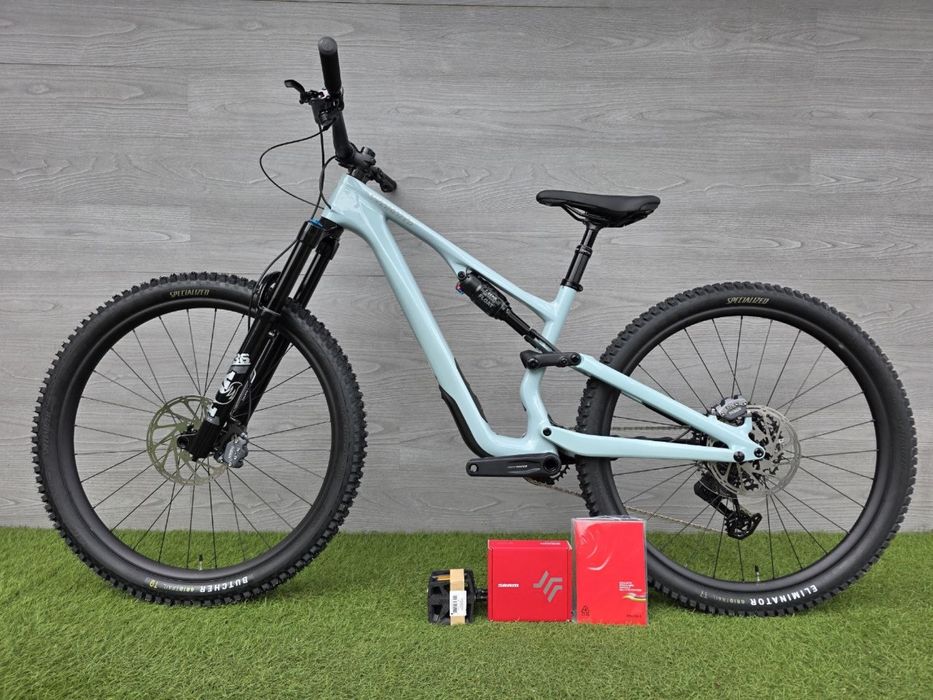 Новий Specialized Stumpjumper 15 Comp Carbon (2025)