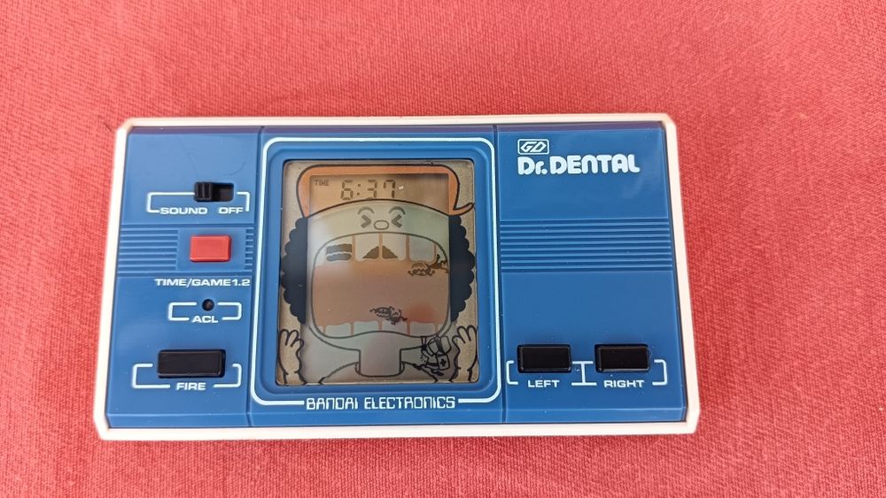 Jogo electrónico Bandai Japão